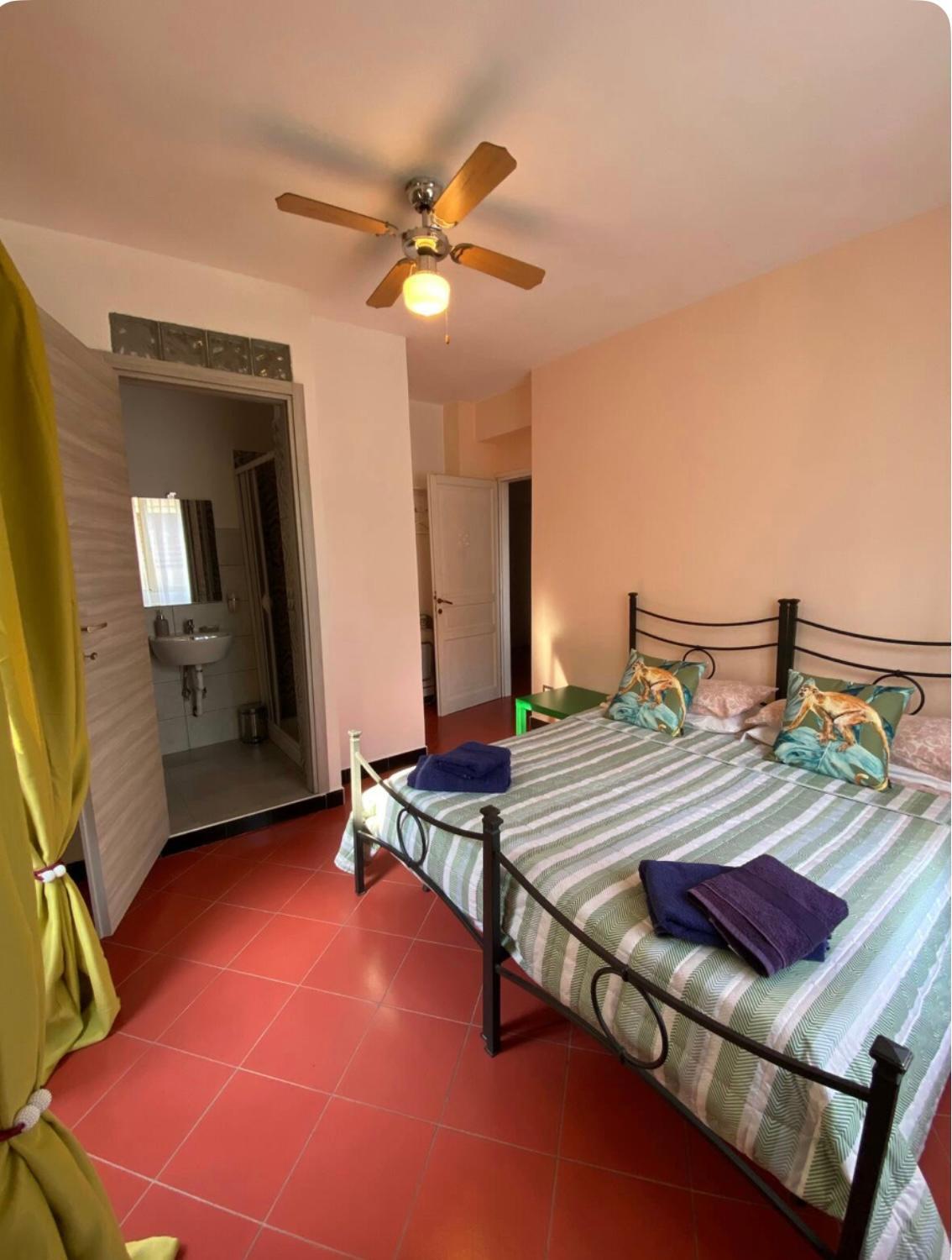 Taormina'S Sun Bed & Breakfast ภายนอก รูปภาพ