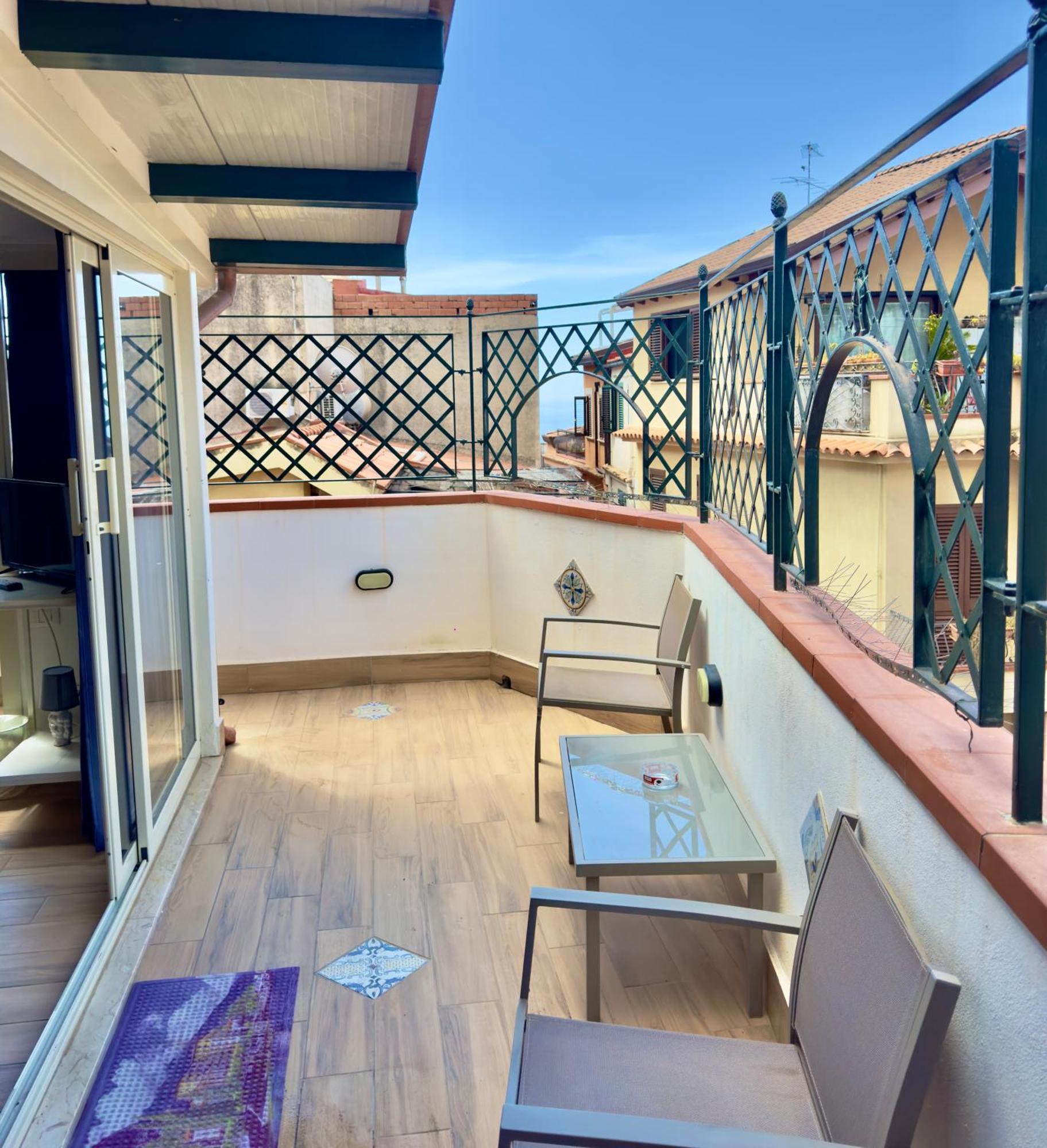 Taormina'S Sun Bed & Breakfast ภายนอก รูปภาพ