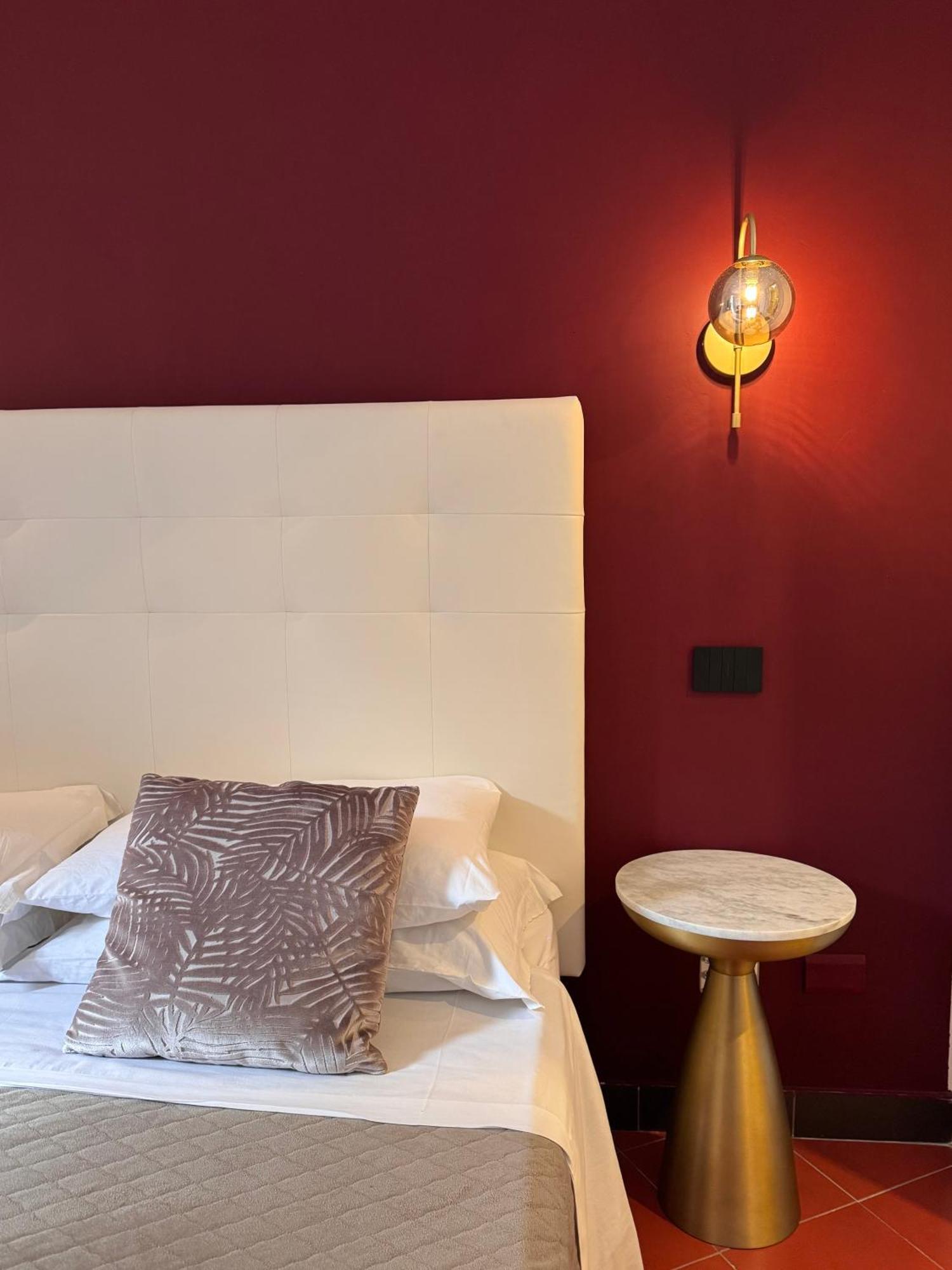 Taormina'S Sun Bed & Breakfast ภายนอก รูปภาพ